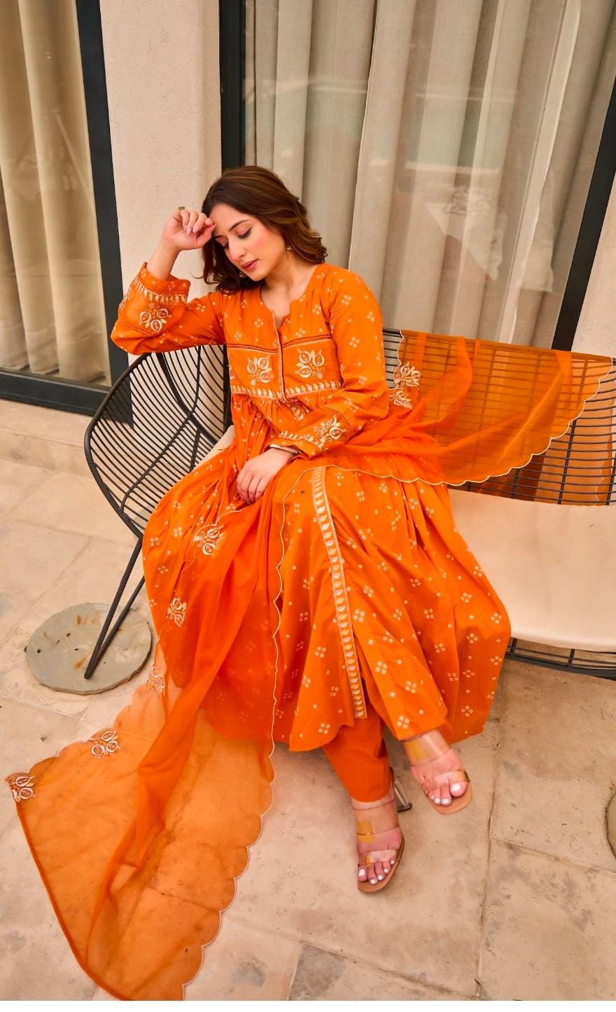 Amber Noor Embroidered Kurta Set