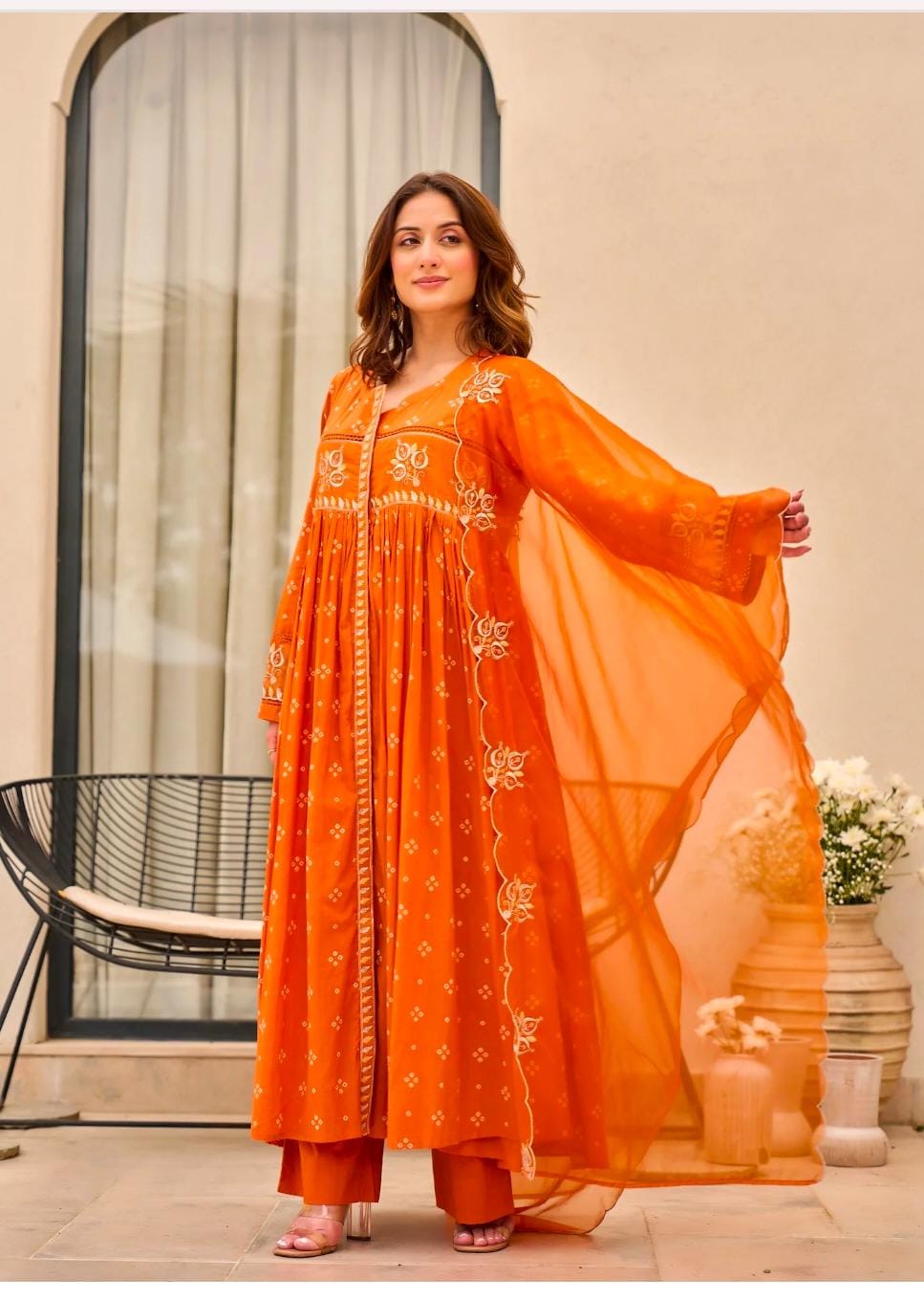 Amber Noor Embroidered Kurta Set