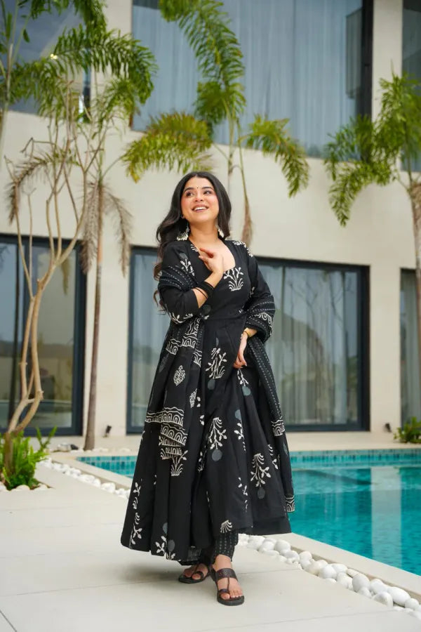 Midnight Bloom Black Printed Cotton Kurta & Pant Set